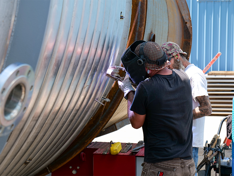 Why Experience Matters in a Tank Manufacturer